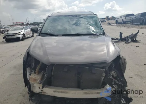 2018 Toyota Highlander Se из США, поврежденный, VIN 5TDKZRFH2JS532171